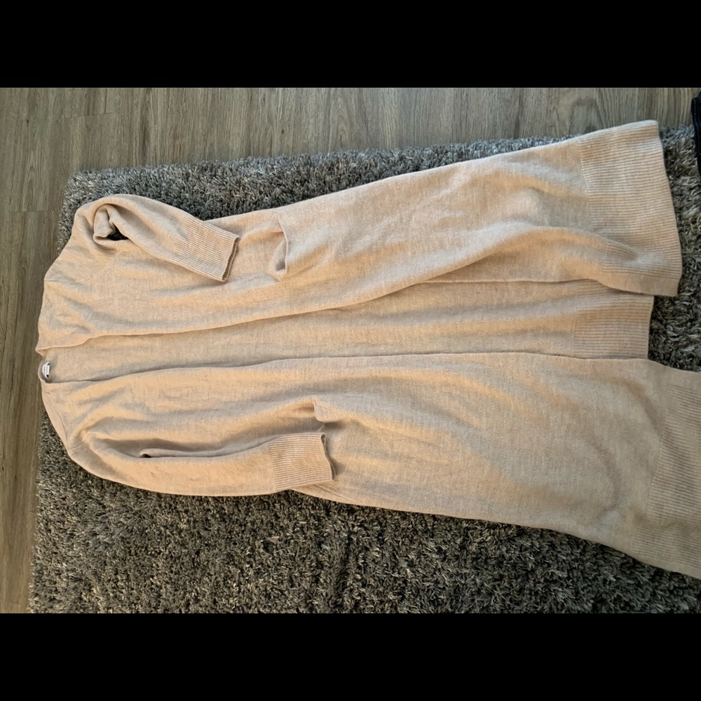Long cardigan sweater